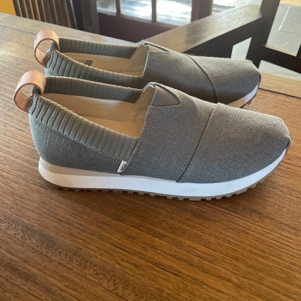 TOMS Alpargate Resident 2.0 Women’s 8.5